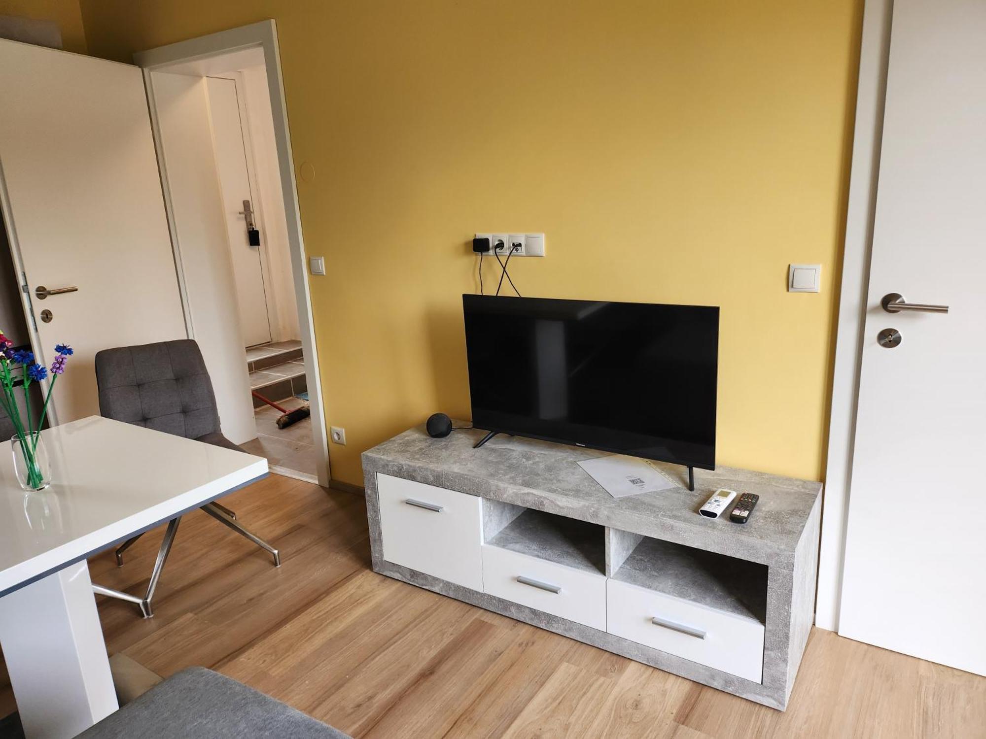 Villa Haus Yuphin Hart bei Graz Esterno foto